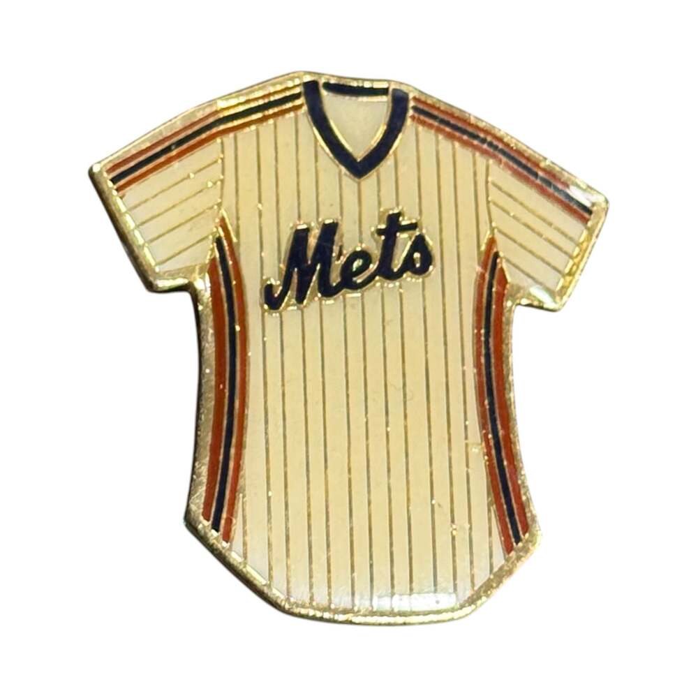 Vintage NY New York Mets MLB Baseball Jersey Enamel Lapel Pin Badge Fan Souvenir